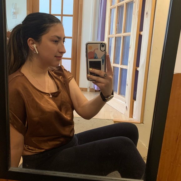 Meet your Posher, Theresa - Picture 1 of 1